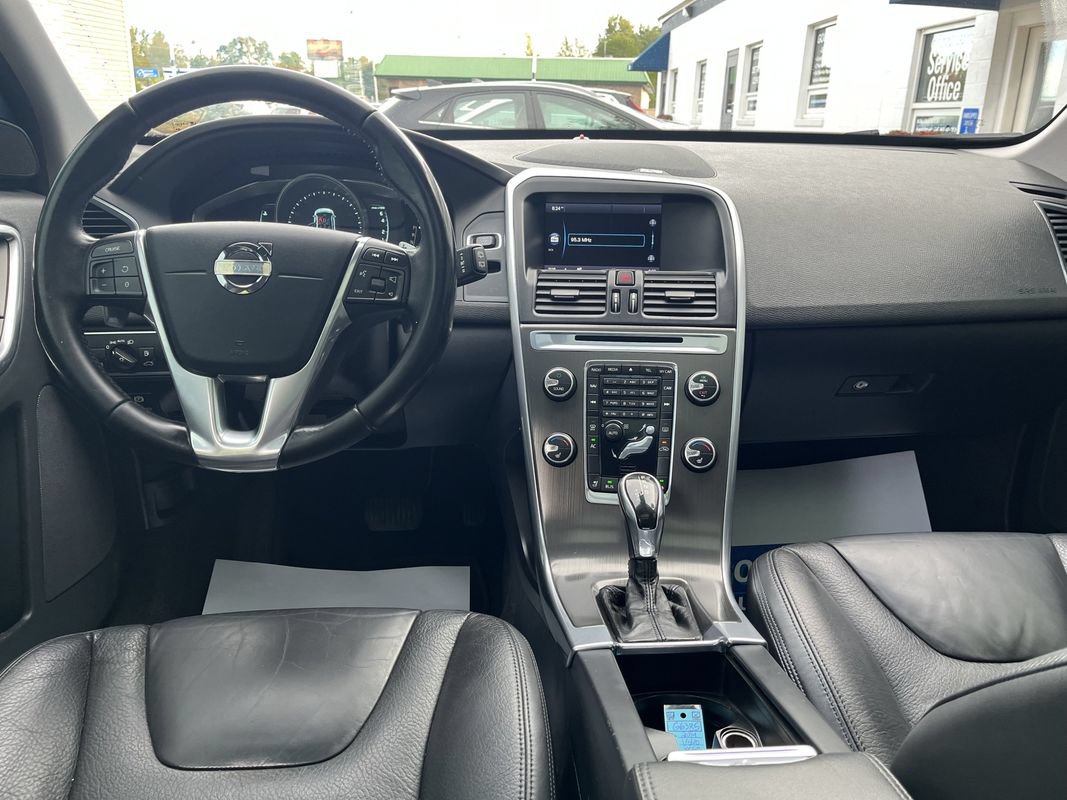Used 2014 Volvo XC60 T6 AWD/4WD image 6