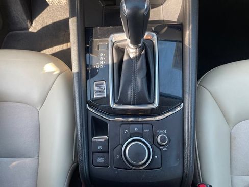 Used 2020 MAZDA CX-5 Touring FWD image 13