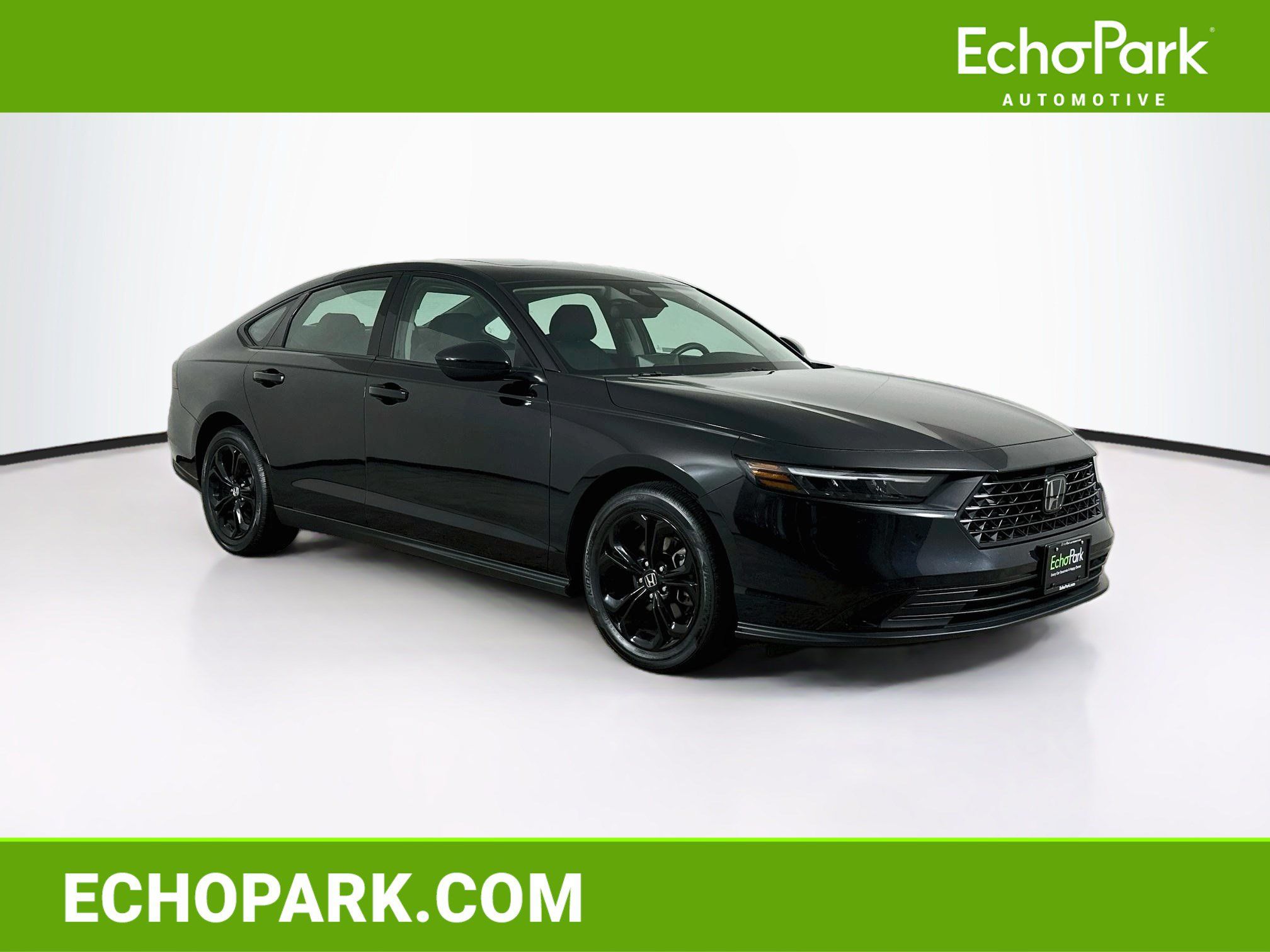 Used 2025 Honda Accord SE image 1
