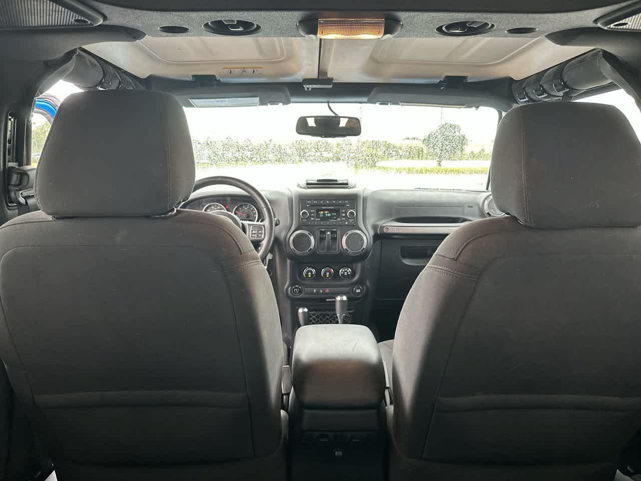 Used 2015 Jeep Wrangler Sport w/ Quick Order Package 24S AWD/4WD image 18