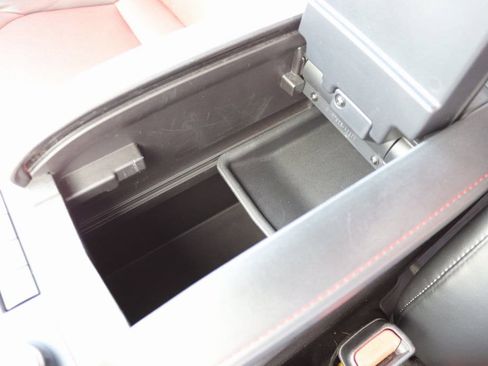 Used 2022 Toyota Highlander XSE image 49