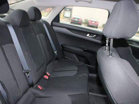 Used 2021 Kia K5 LXS image 21