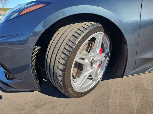 Used 2021 Chevrolet Corvette 2LT w/ Z51 Performance Package image 33