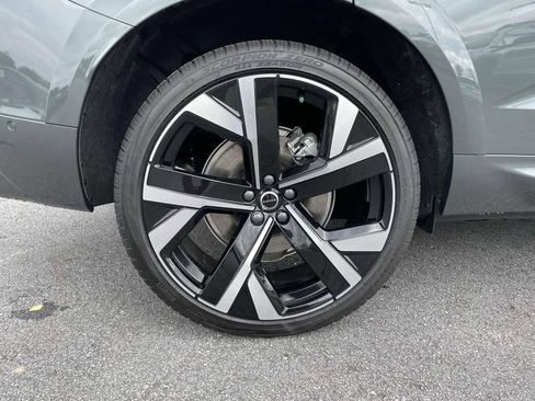 New 2026 Volvo XC60 B5 Ultra w/ Protection Package Premier image 34