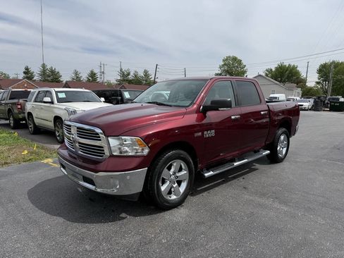 Used 2017 RAM 1500 Big Horn image 3