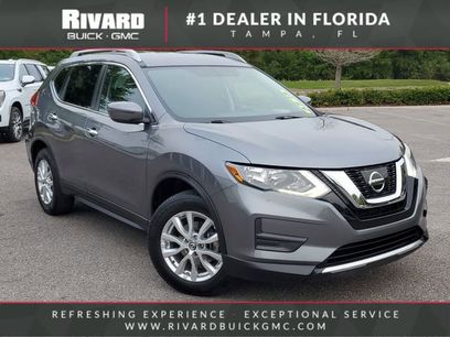 Used 2017 Nissan Rogue SV
