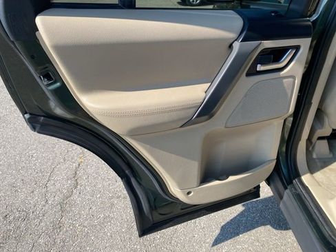 Used 2009 Land Rover LR2 HSE image 20