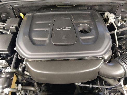 Used 2019 Jeep Grand Cherokee Altitude RWD image 30