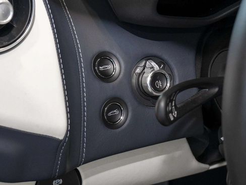 Used 2023 McLaren GT RWD image 20