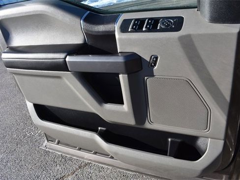 Used 2019 Ford F150 XLT image 30