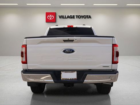 Used 2022 Ford F150 Lariat w/ Max Trailer Tow Package AWD/4WD image 4