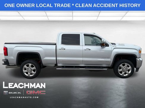 Used 2019 GMC Sierra 2500 SLT w/ Duramax Plus Package AWD/4WD image 2