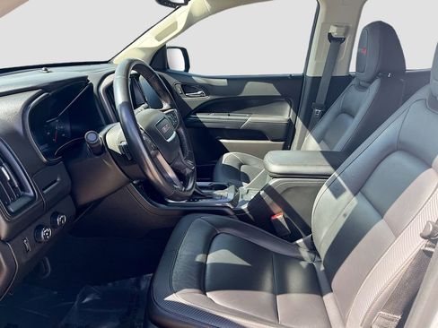 Used 2022 GMC Canyon AT4 image 20