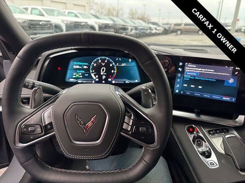 Used 2025 Chevrolet Corvette Stingray Preferred Cpe w/ 2LT image 8