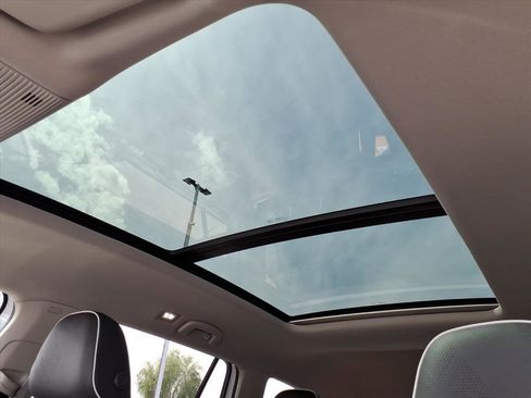 New 2026 Volkswagen Atlas SEL Premium R-Line image 9