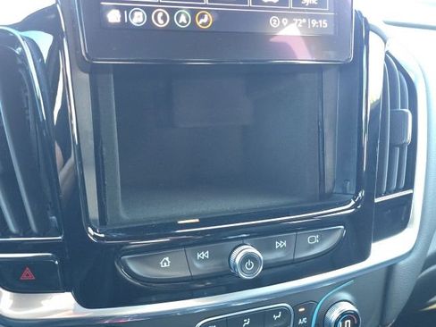 Used 2023 Chevrolet Traverse RS w/ LPO, Floor Liner Package AWD/4WD image 41