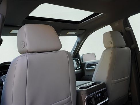 New 2026 GMC Sierra 1500 SLT image 27