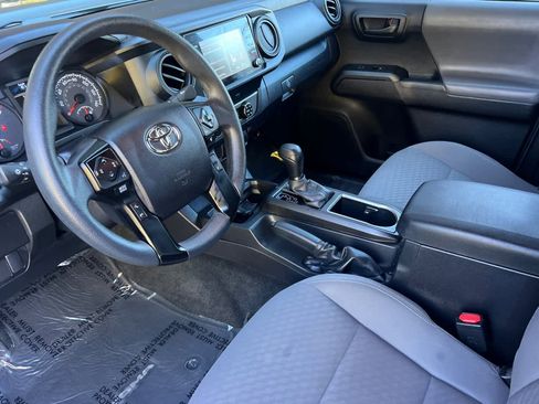 Certified 2022 Toyota Tacoma SR image 11
