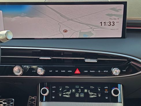 New 2026 Genesis GV70 2.5T Sport Prestige image 13