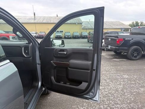 Used 2019 GMC Sierra 1500 SLE w/ SLE Value Package AWD/4WD image 33