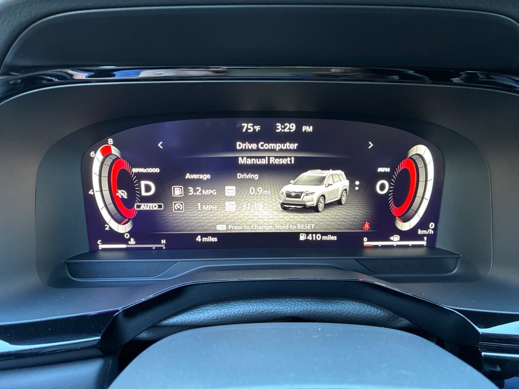 New 2026 Nissan Pathfinder SL AWD/4WD image 19