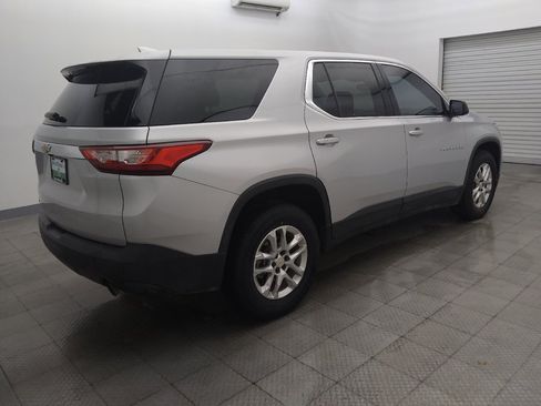 Used 2020 Chevrolet Traverse LS FWD image 10