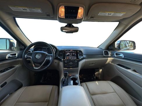 Used 2020 Jeep Grand Cherokee Limited w/ Trailer Tow Group IV image 22