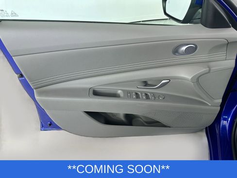 Used 2024 Hyundai Elantra SEL w/ Convenience Package FWD image 22