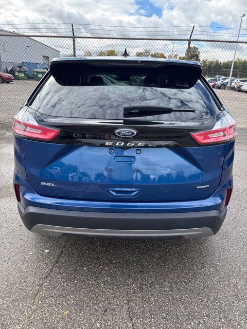 Used 2024 Ford Edge SEL w/ Convenience Package AWD/4WD image 13