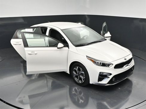 Used 2019 Kia Forte LXS FWD image 35