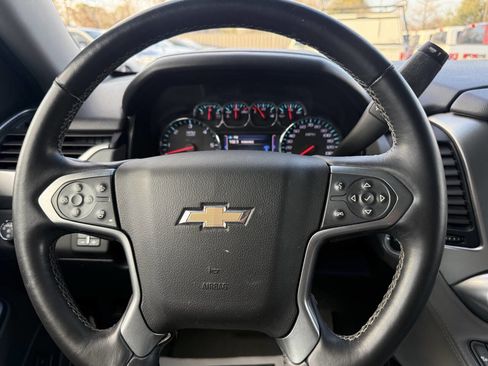 Used 2015 Chevrolet Tahoe LT w/ Luxury Package RWD image 26