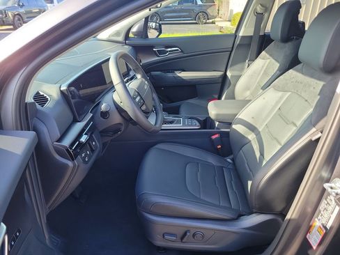 New 2026 Kia Sportage SX FWD image 23