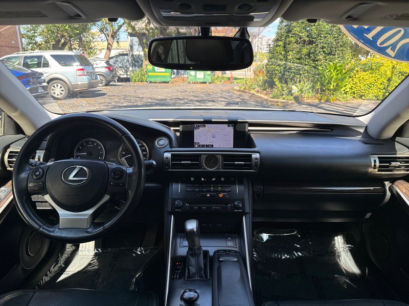 Used 2014 Lexus IS 350 AWD w/ Luxury Package w/Gray Wood image 17