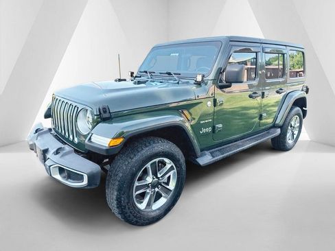 Used 2021 Jeep Wrangler Unlimited Sahara w/ LED Lighting Group AWD/4WD image 3
