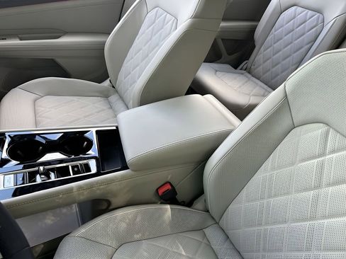 New 2026 Volkswagen Atlas SEL Premium R-Line image 21