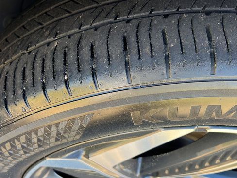 Used 2023 Hyundai Tucson Limited image 43