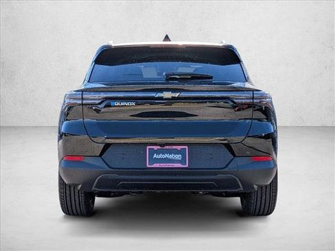 New 2026 Chevrolet Equinox EV LT image 6