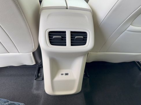 Used 2022 Buick Envision Preferred image 29