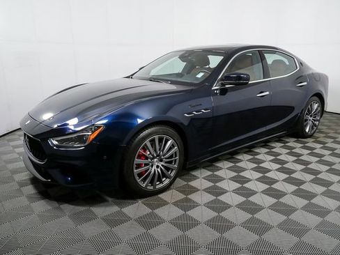 Used 2023 Maserati Ghibli Modena image 28