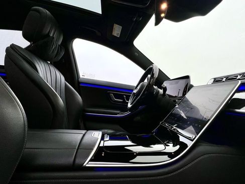 Used 2022 Mercedes-Benz S 500 4MATIC image 9