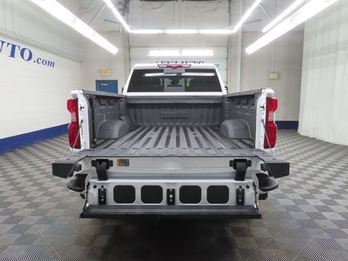 Used 2024 Chevrolet Silverado 3500 High Country w/ High Country Premium Package AWD/4WD image 40