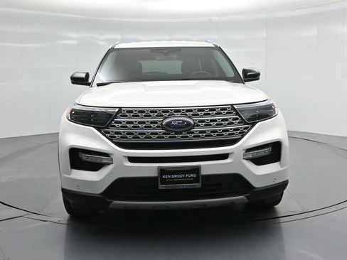 Certified 2020 Ford Explorer Limited w/ Hybrid Equipment Group 310A RWD image 25