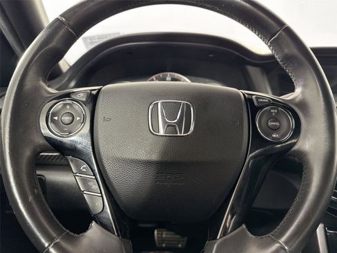 Used 2016 Honda Accord Sport image 15