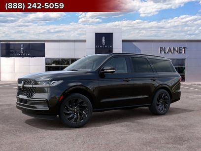 New 2027 Lincoln Navigator Reserve w/ Jet Appearance Package