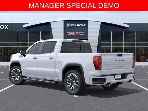 Used 2026 GMC Sierra 1500 Denali w/ Denali Reserve Package AWD/4WD image 3