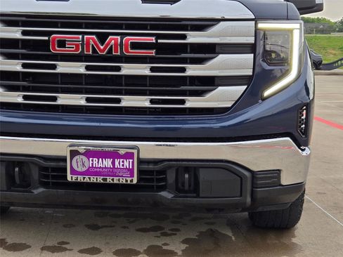 Used 2023 GMC Sierra 1500 SLE AWD/4WD image 6