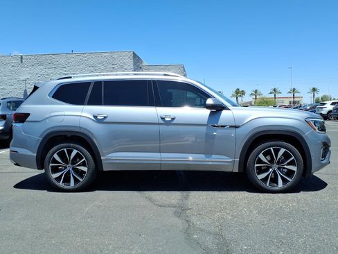 New 2026 Volkswagen Atlas SEL Premium R-Line AWD/4WD image 8