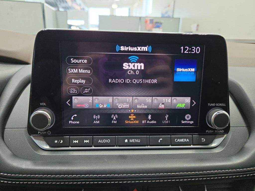 Used 2023 Nissan Rogue SV AWD/4WD image 35