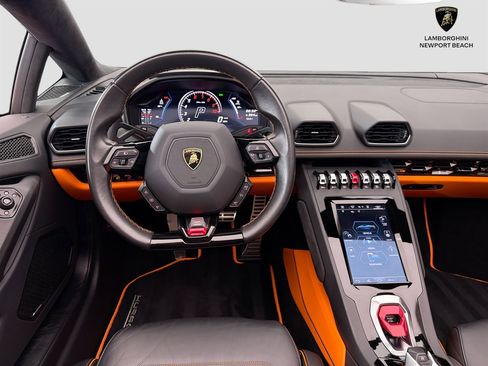 Used 2023 Lamborghini Huracan EVO AWD/4WD image 20