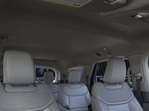 New 2026 Ford Explorer Active w/ Active Comfort Package RWD image 22